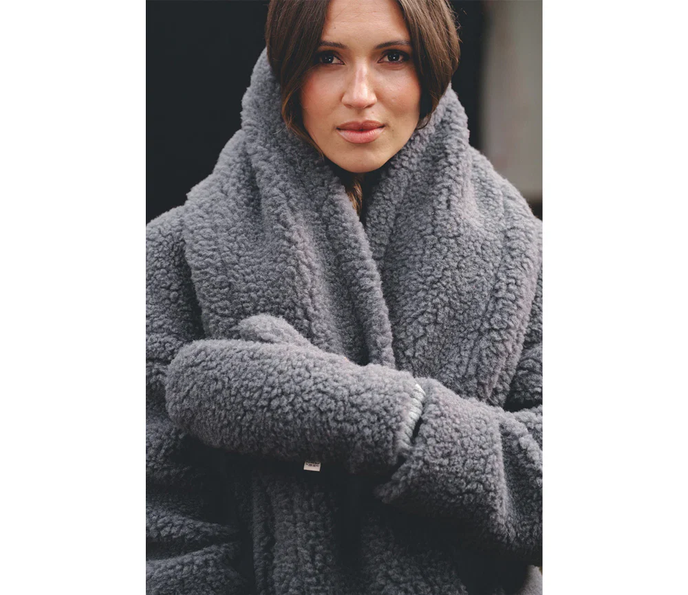 Alwero - Schal "FAB", Deep Black, Ultra Light - Image 3